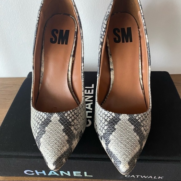 SM Snake Print Pumps - Picture 4 of 8
